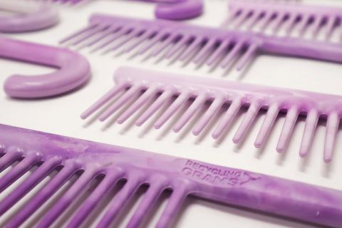 Recycling Grams Purple Haze Detangling Comb